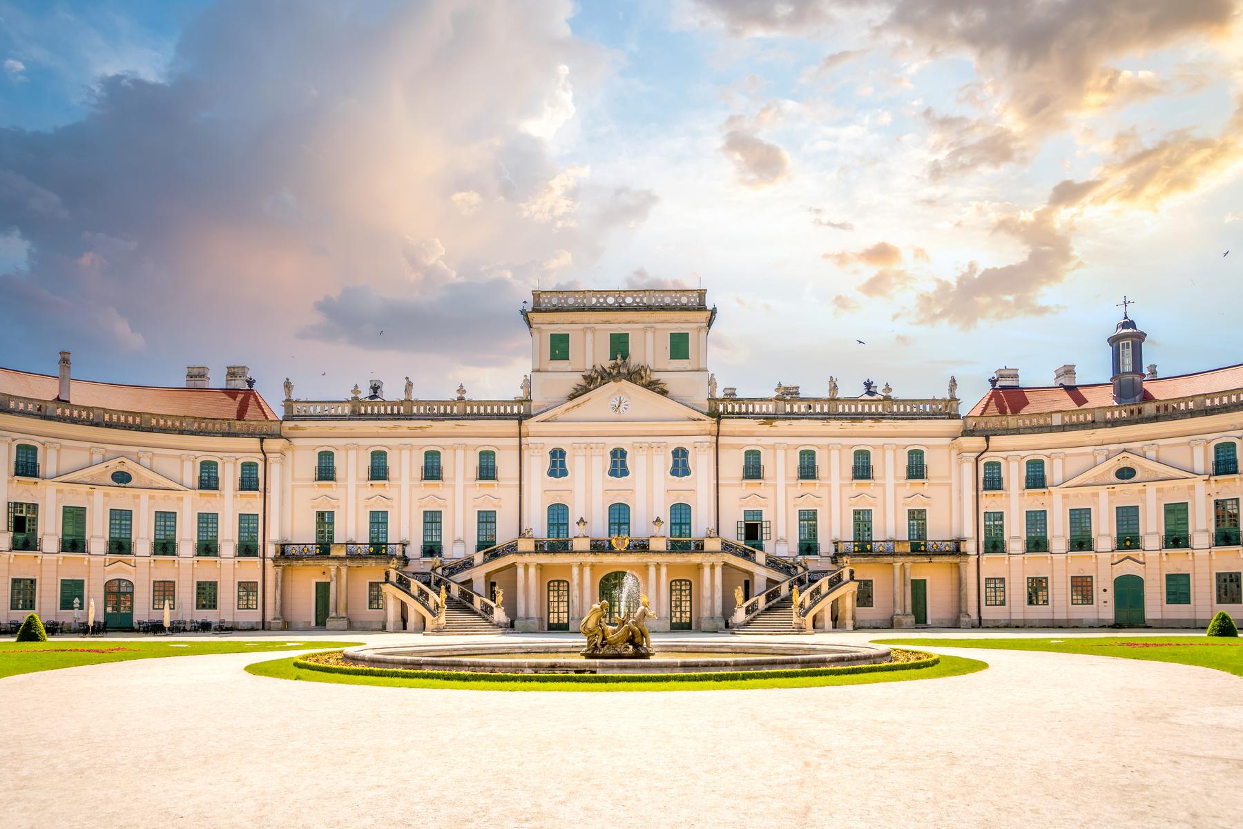 Schloss Fertőd: Audienz im ungarischen Versailles